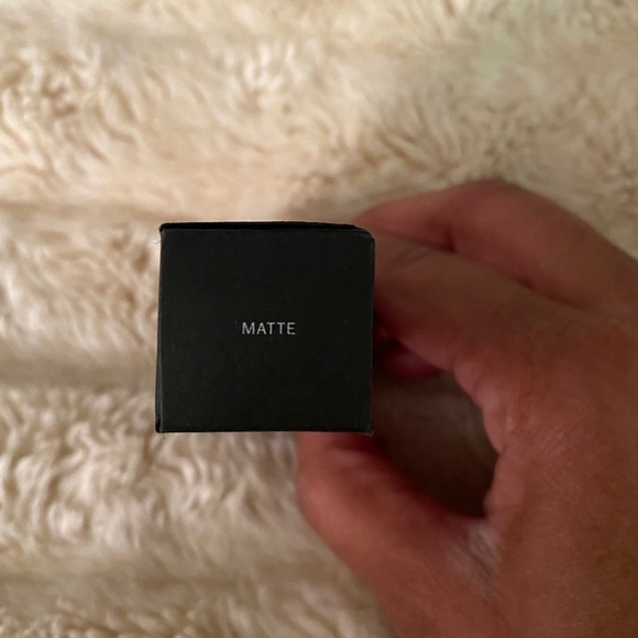 Zoeva eyeshadow fix - Matte - Picture 2 of 3